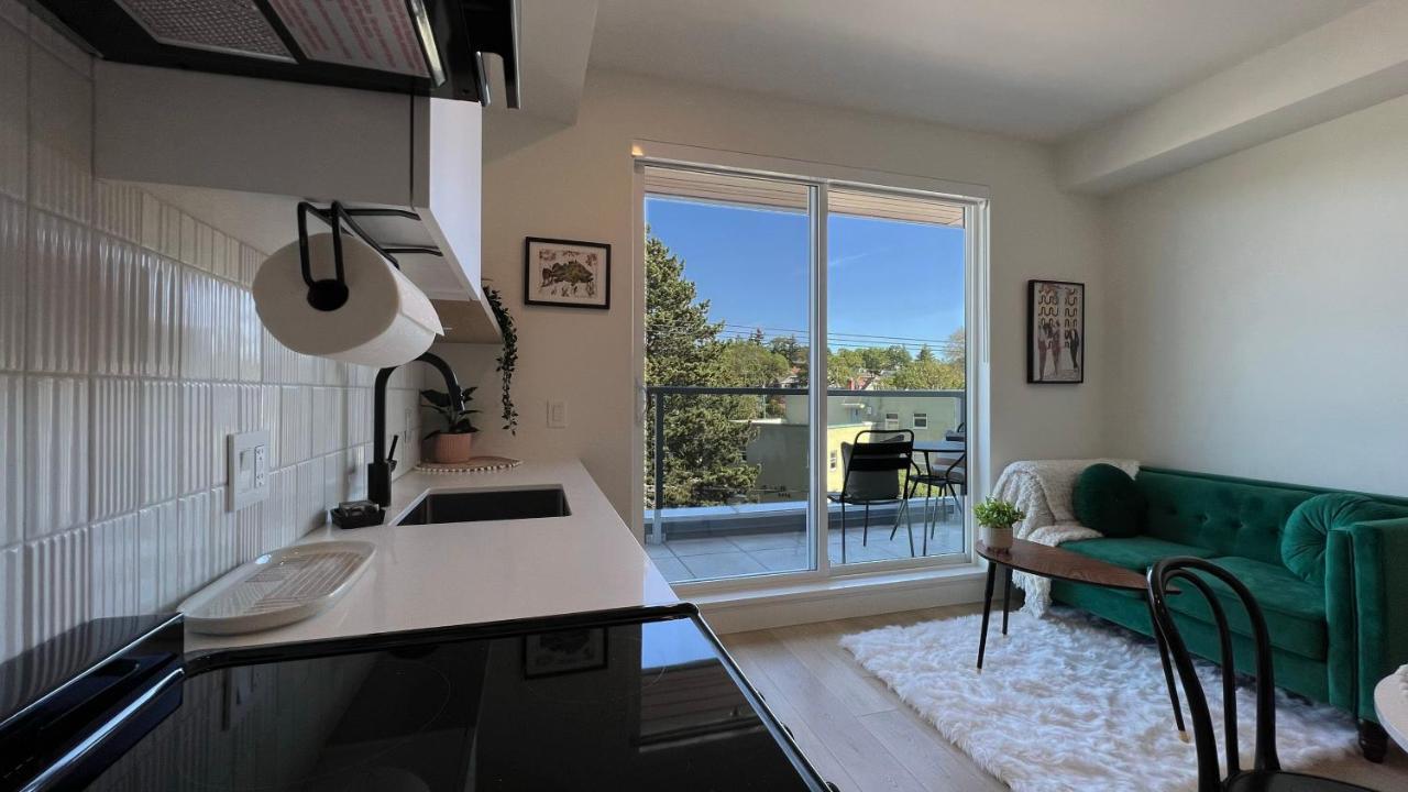 Hillside Oasis By Iris Properties! Victoria Exteriör bild
